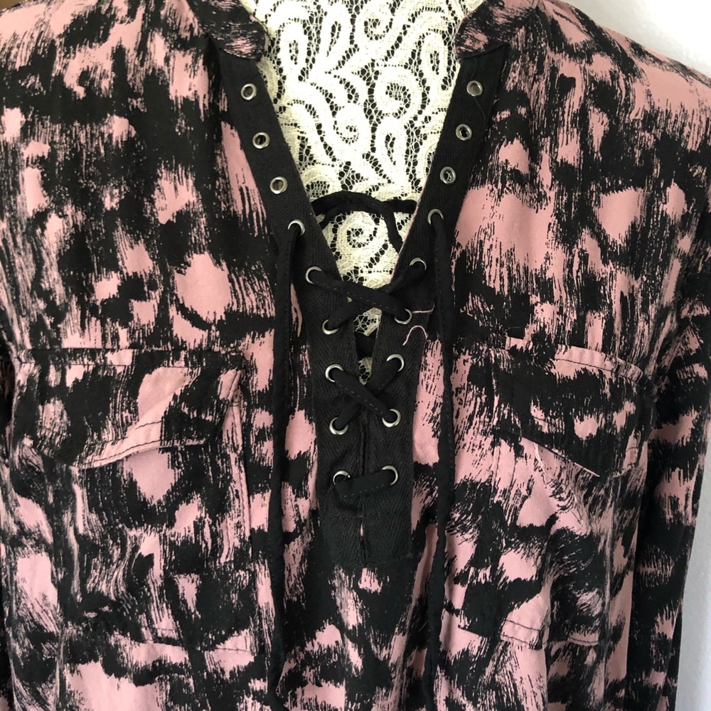 Leopard Print Top - Picture 6 of 8